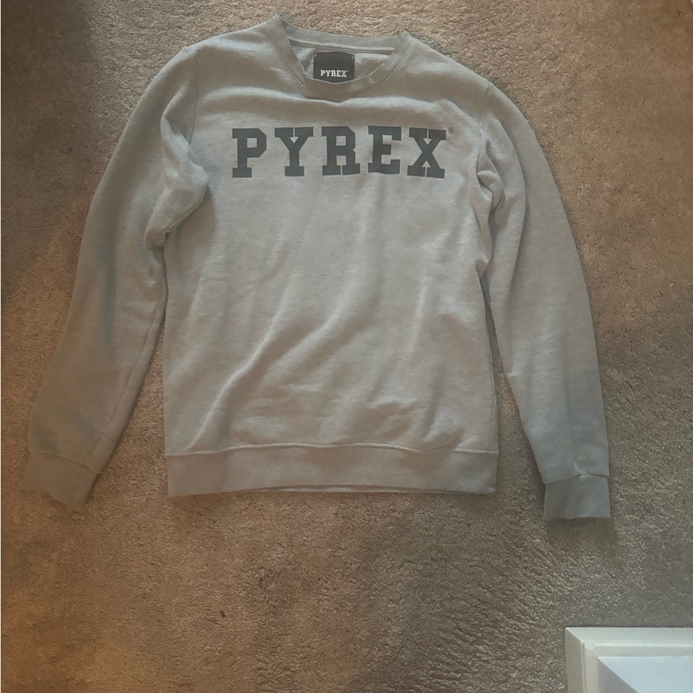 Pyrex Gray Crewneck Sweater Classic Style